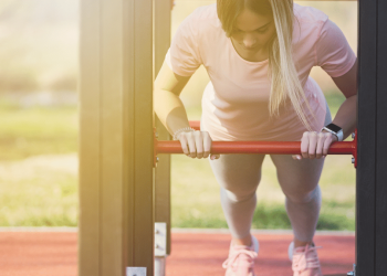 Üst Kollarınızı İnceltmek İçin 5 Egzersiz